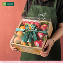 hộp quà trái cây với nắp nhựa trong suốt lung linh và vô cùng đẹp mắt