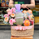 Giỏ Trái Cây Hoa Hồng Xinh Xắn Tặng Sinh Nhật Cô Giáo