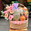 Giỏ Trái Cây Hoa Hồng Xinh Xắn Tặng Sinh Nhật Cô Giáo