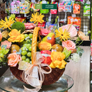 Giỏ Trái Cây Hoa Cúc Vàng Đi Kính Viếng