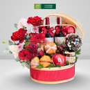 Giỏ Trái Cây và Rượu Vang Trang Trí Hoa Tươi Mừng Lễ Dạm Ngõ
