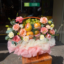 Giỏ Trái Cây Nhập Khẩu Trang Trí Hoa Tươi Tone Hồng Đẹp Mắt