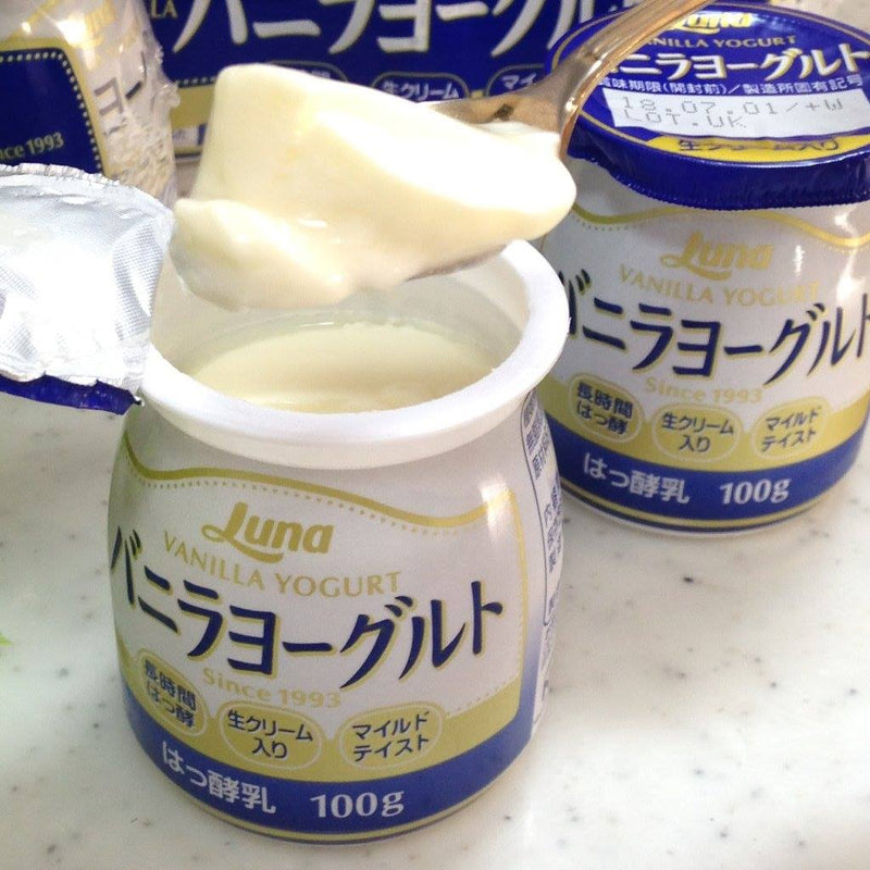 Lốc Sữa Chua Uống Luna Vị Vanilla 100GR