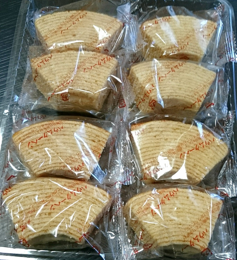 Bánh Bông Lan Cắt lát Vị Truyền Thống Baumkuchen Nhật Gói 240g (Đỏ)