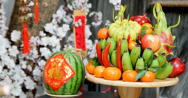 Mách bạn cách bày trí mâm ngũ quả ngày Tết theo 3 miền Bắc – Trung – Nam