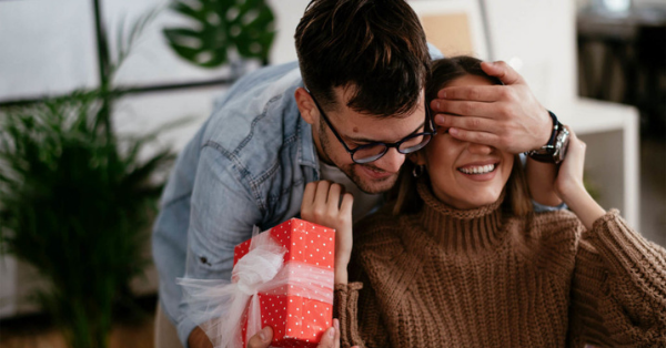 Gợi ý những món quà tặng cho người yêu cực kỳ ý nghĩa và lãng mạn