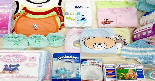 Quà thôi nôi cho bé