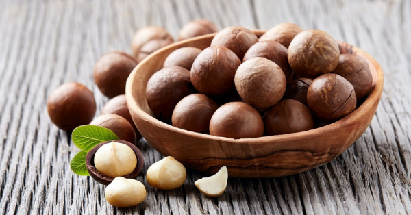 So sánh hạt óc chó và hạt macca loại hạt nào tốt nhất?