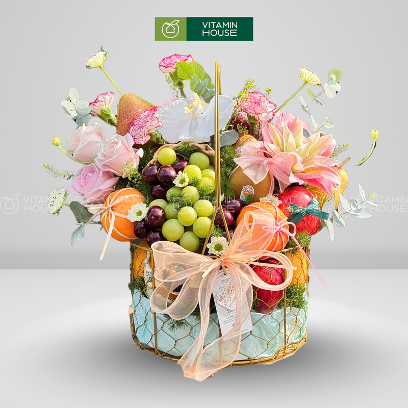 Giỏ Quà Trái Cây Cherry và Hoa Tươi Tặng Sinh Nhật Phái Nữ
