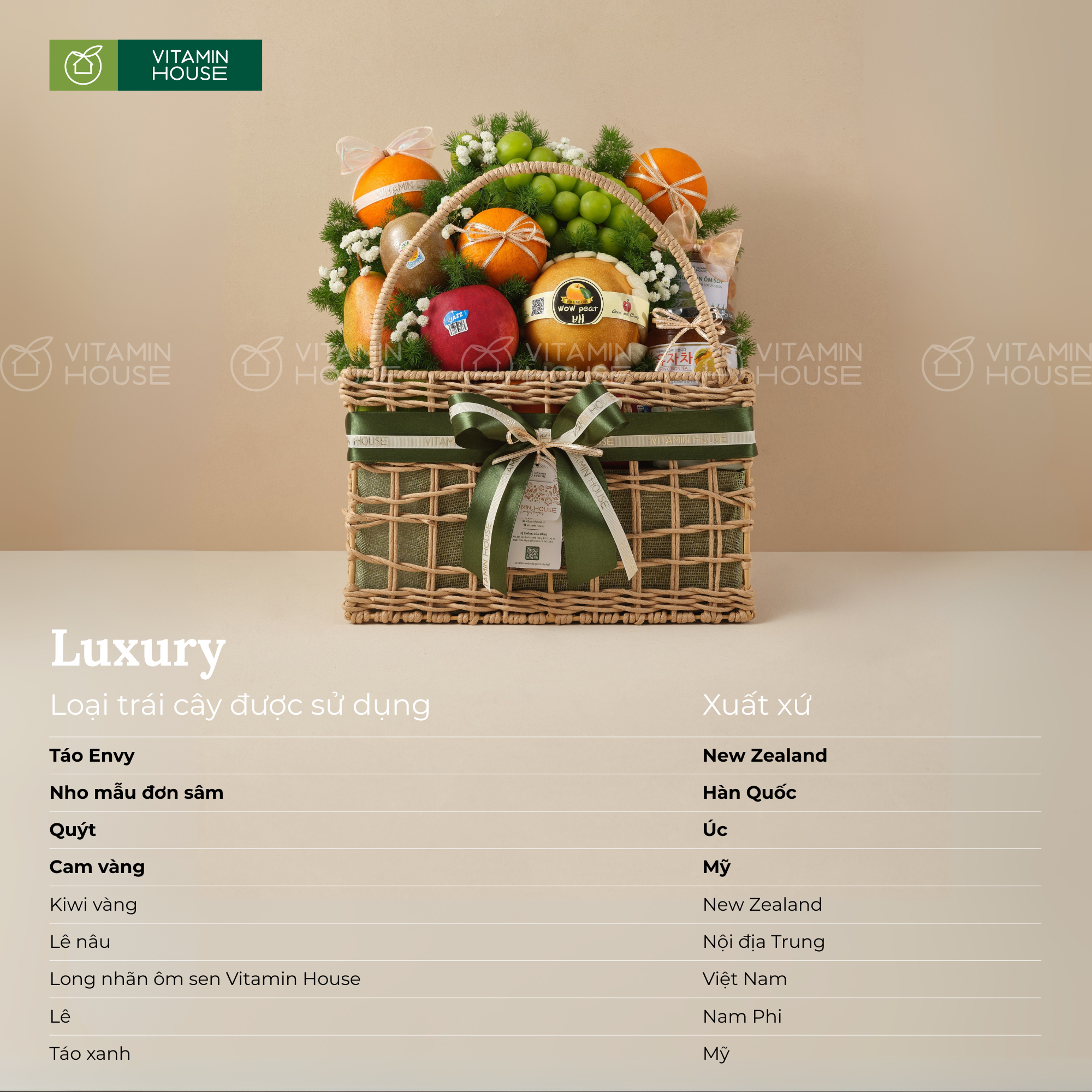 Giỏ Trái Cây Nhập Khẩu Cùng Quà Tặng Sức Khỏe Và Hoa Tươi Sang Trọng
