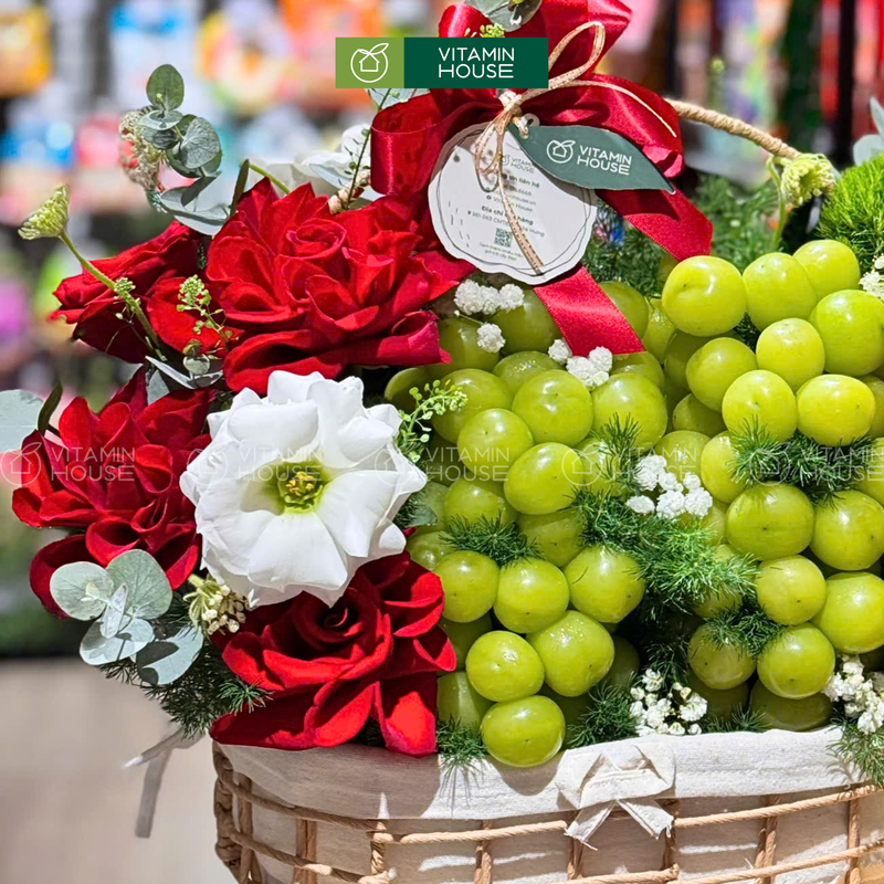 Giỏ Trái Cây Nho Xanh, Hoa Tươi Rực Rỡ Dành Tặng Đối Tác - Tôn Vinh Mối Quan Hệ