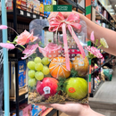 Giỏ Quà Trái Cây Nho, Kiwi Xách Tay Gọn Gàng và Tinh Tế