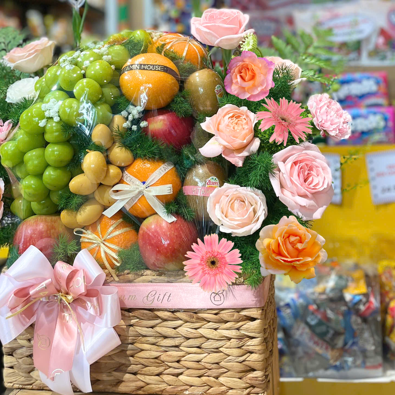 Giỏ Trái Cây Chà Là, Nho Sữa Hoa Tươi - Món Quà Độc Đáo Tặng Sự Kiện Quan Trọng
