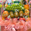 Giỏ Trái Cây Nho Xanh, Kiwi, Táo Món Quà Trao Sức Khỏe Và Lời Chúc Bình An