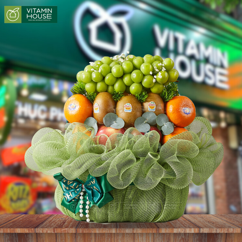 Giỏ Quà Trái Cây Táo, Quýt, Kiwi Nhập Khẩu & Hoa Tươi Đi  Thăm Người Bệnh