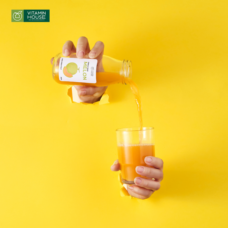 Nước Ép Dưa Lưới Vitamin House Chai 250ml