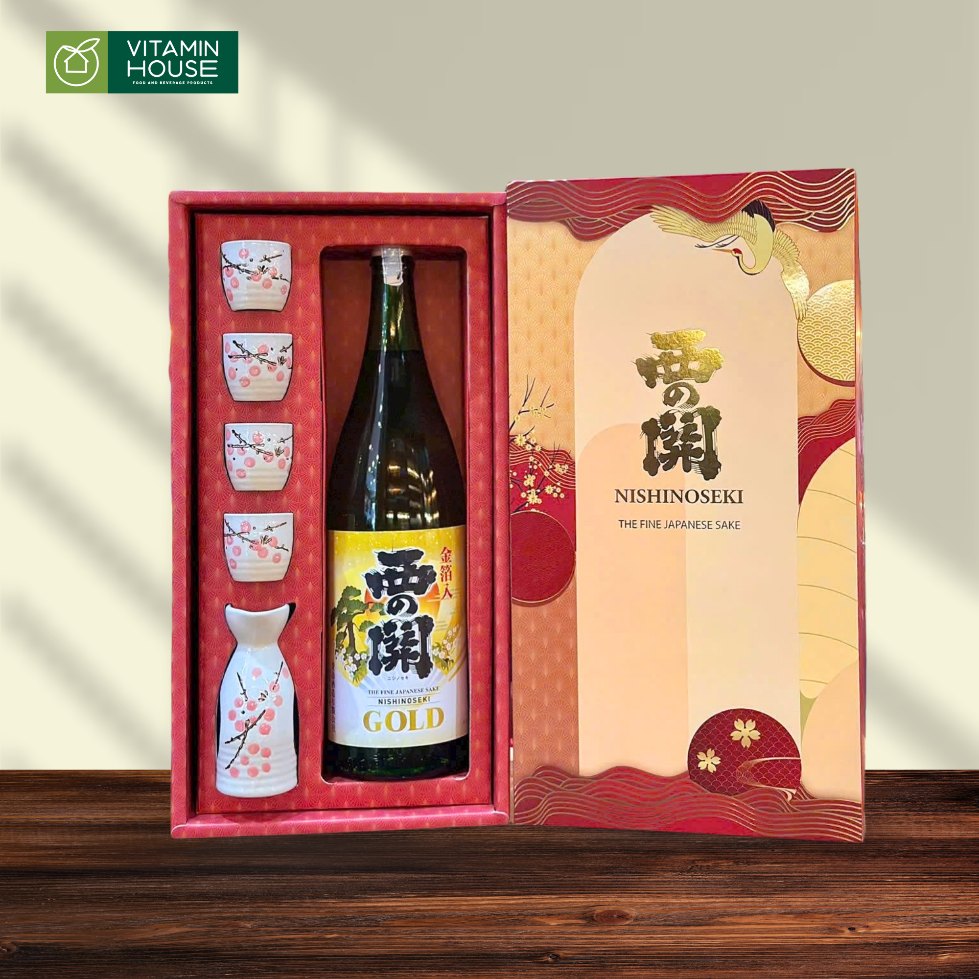 Rượu Sake Nishinoseki Vảy Vàng 15% Sang Trọng