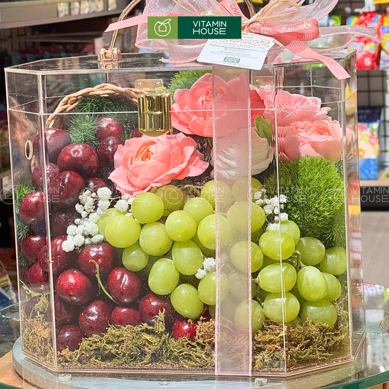 Giỏ Quà Trái Cây Cherry, Nho Xanh Hộp Vali Sang Trọng - Món Quà Tinh Tế