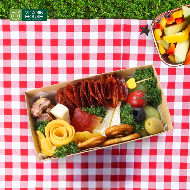 Gourmet Charcuterie Board - Basic