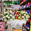 Giỏ Quà Trái Cây Dâng Lễ Chùa với Hoa Sen Trang Trọng