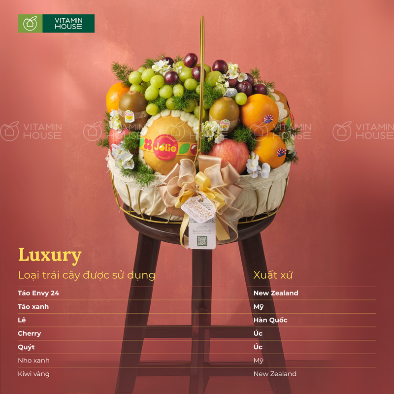 Giỏ Quà Trái Cây Táo Đỏ, Nho Xanh, Lê Hàn Thăm Bệnh Ý Nghĩa