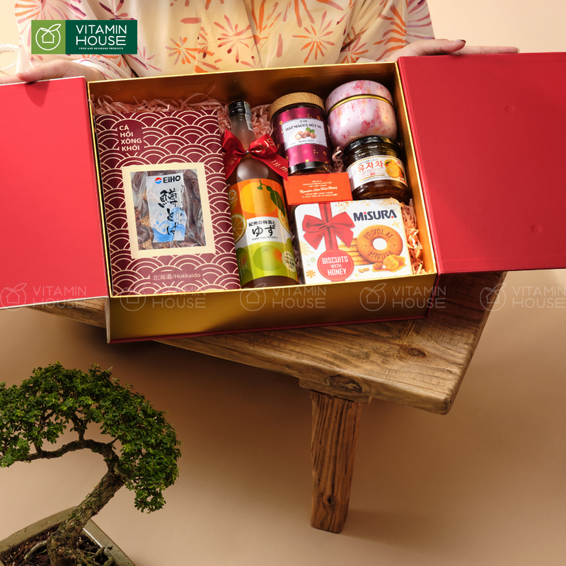 Hộp Quà Tết Mã Đáo Thịnh Vượng 03