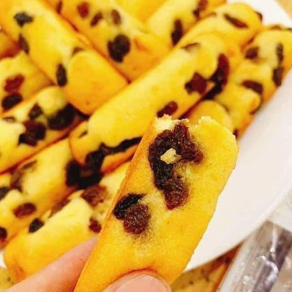 Bánh Bông Lan Nho Patisserie Pháp Gói 250g