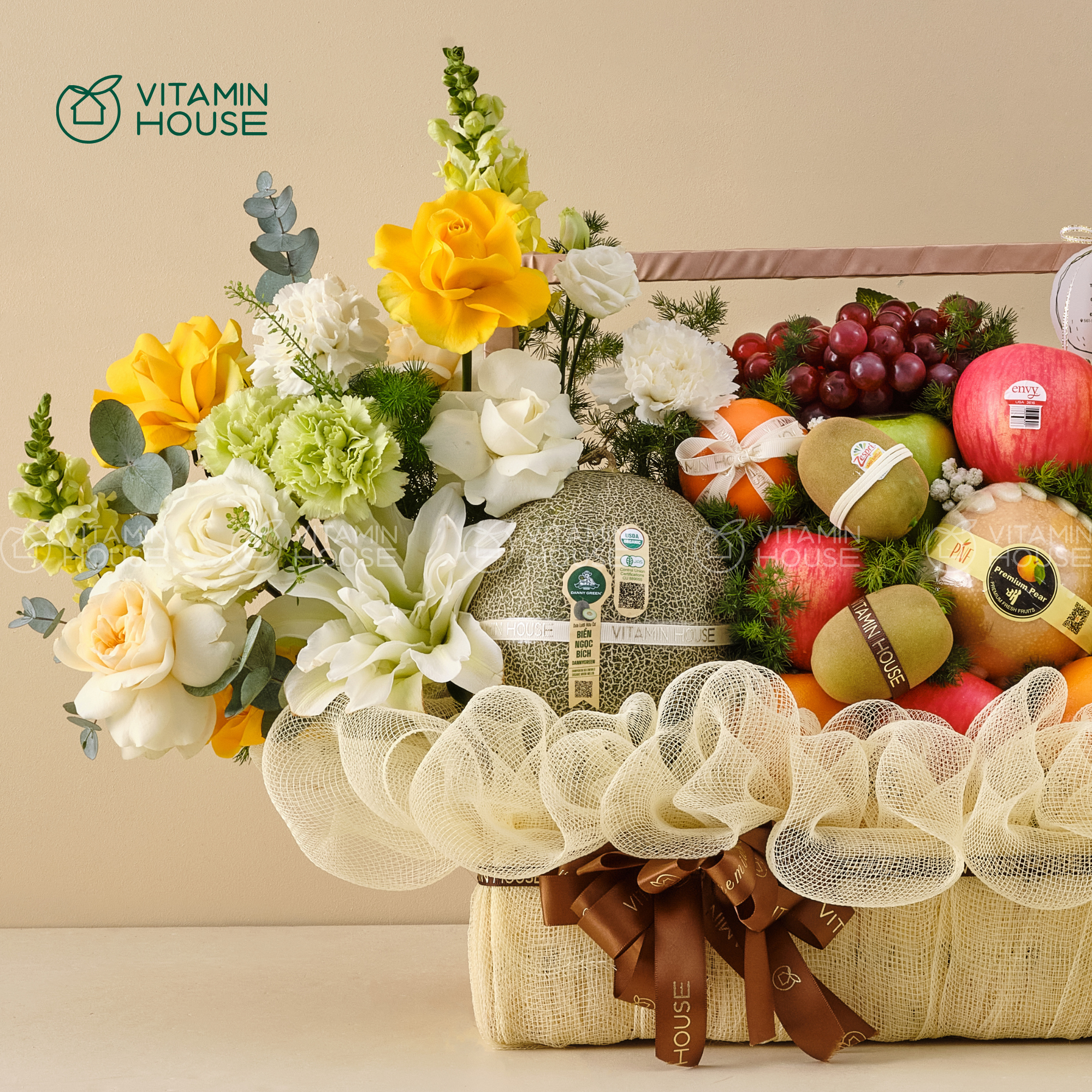 Giỏ Quà Trái Cây Dưa Lưới, Táo, Cam, Quýt Cúng Giỗ Trang Trọng