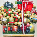 Giỏ Quà Trái Cây Kiwi, Táo, Dâu Nhập Khẩu Cho Dịp Valentine Lãng Mạn