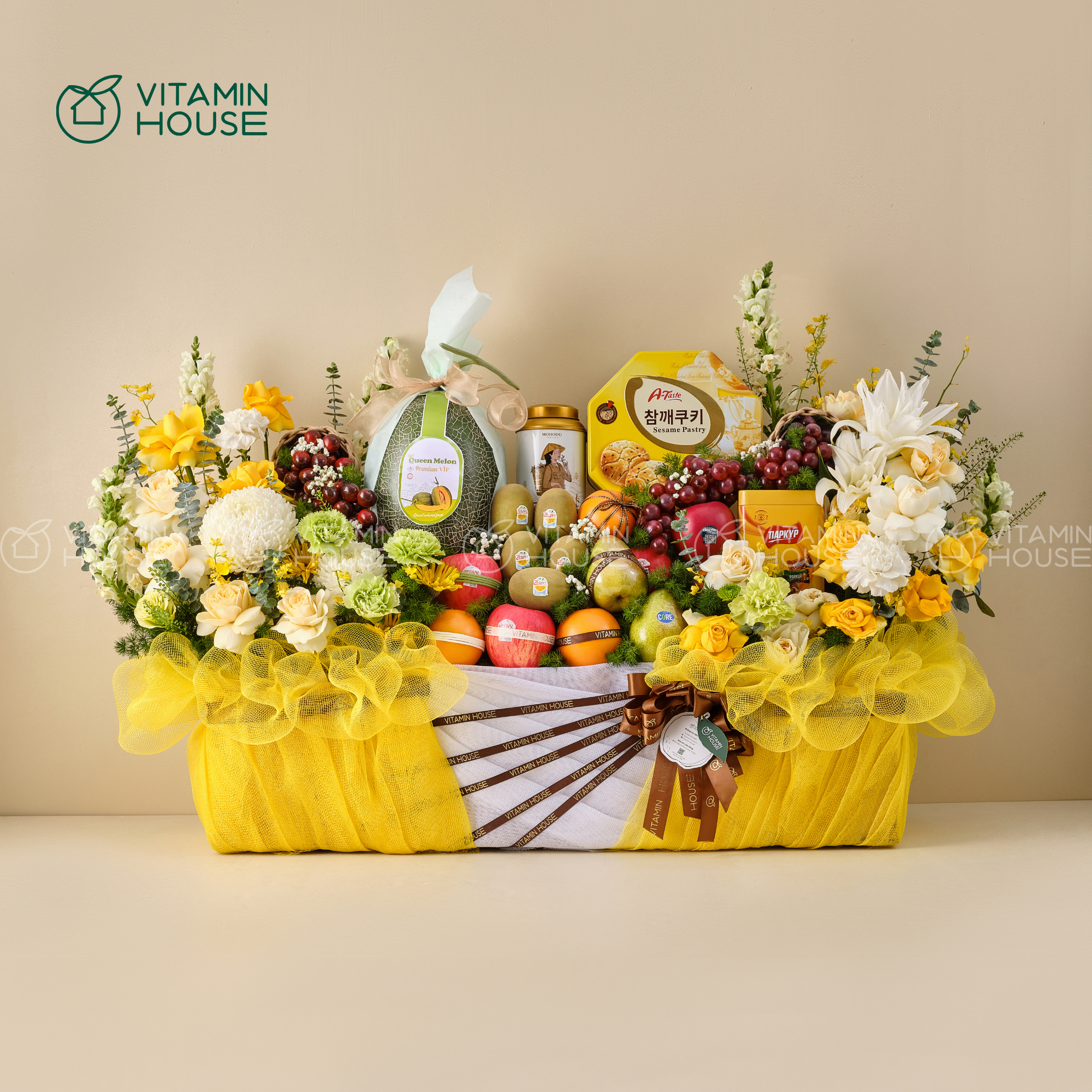 Giỏ Quà Trái Cây Cherry, Dưa Lưới, Kiwi Nhập Khẩu Đi Lễ Chùa Thanh Tịnh