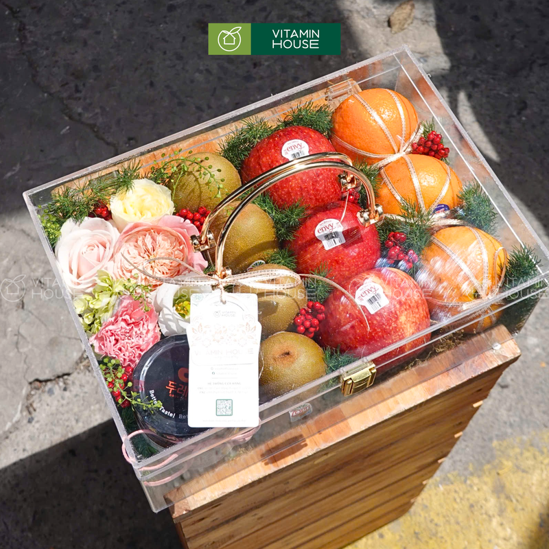 Giỏ Quà Trái Cây Vali kiwi, quýt úc và táo envy. Gửi gắm Trọn Vẹn Nghĩa Tình