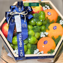 Giỏ Trái Cây nho xanh, quýt và táo Chúc Sức Khỏe Hương Vị Tươi Mới Tràn Đầy Năng Lượng