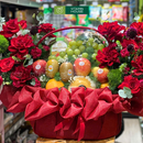 Giỏ Trái Cây sang trọng, trang trí Hoa Hồng Đỏ. Vẻ đẹp Rực Rỡ cầu chúc Phát Tài Phát Lộc
