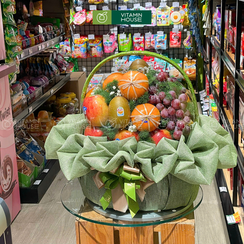 Giỏ Trái Cây Kiwi, Nho và Quýt Chúc Mừng Ngày Đặc Biệt