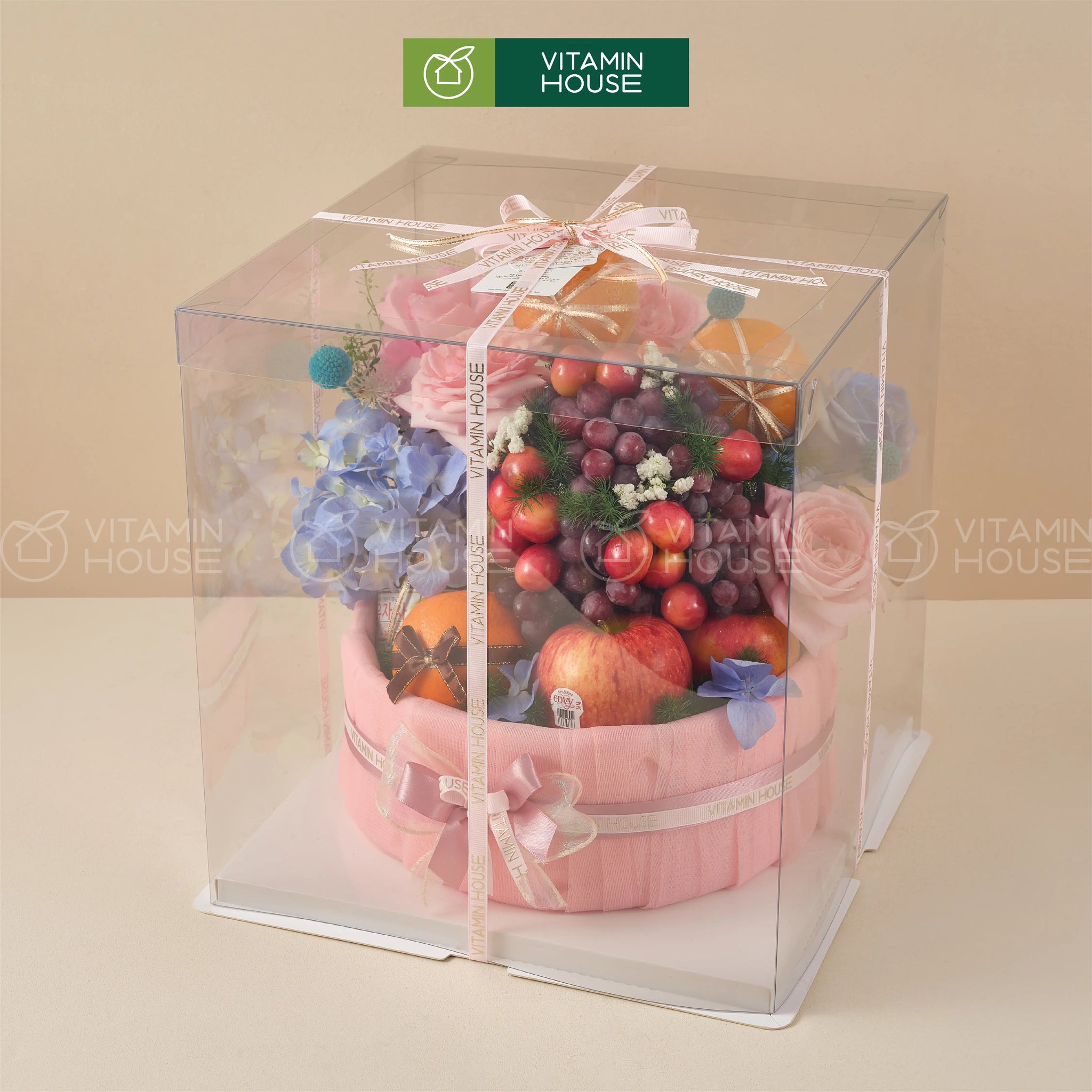 Giỏ trái cây màu hồng pastel ngọt ngào mix hoa tươi nhã nhặn tặng phái đẹp