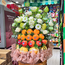 Giỏ Trái Cây Tươi trang trí Hoa Sen phù hợp để Dâng Lễ Chùa bày tỏ tâm tư thành kính