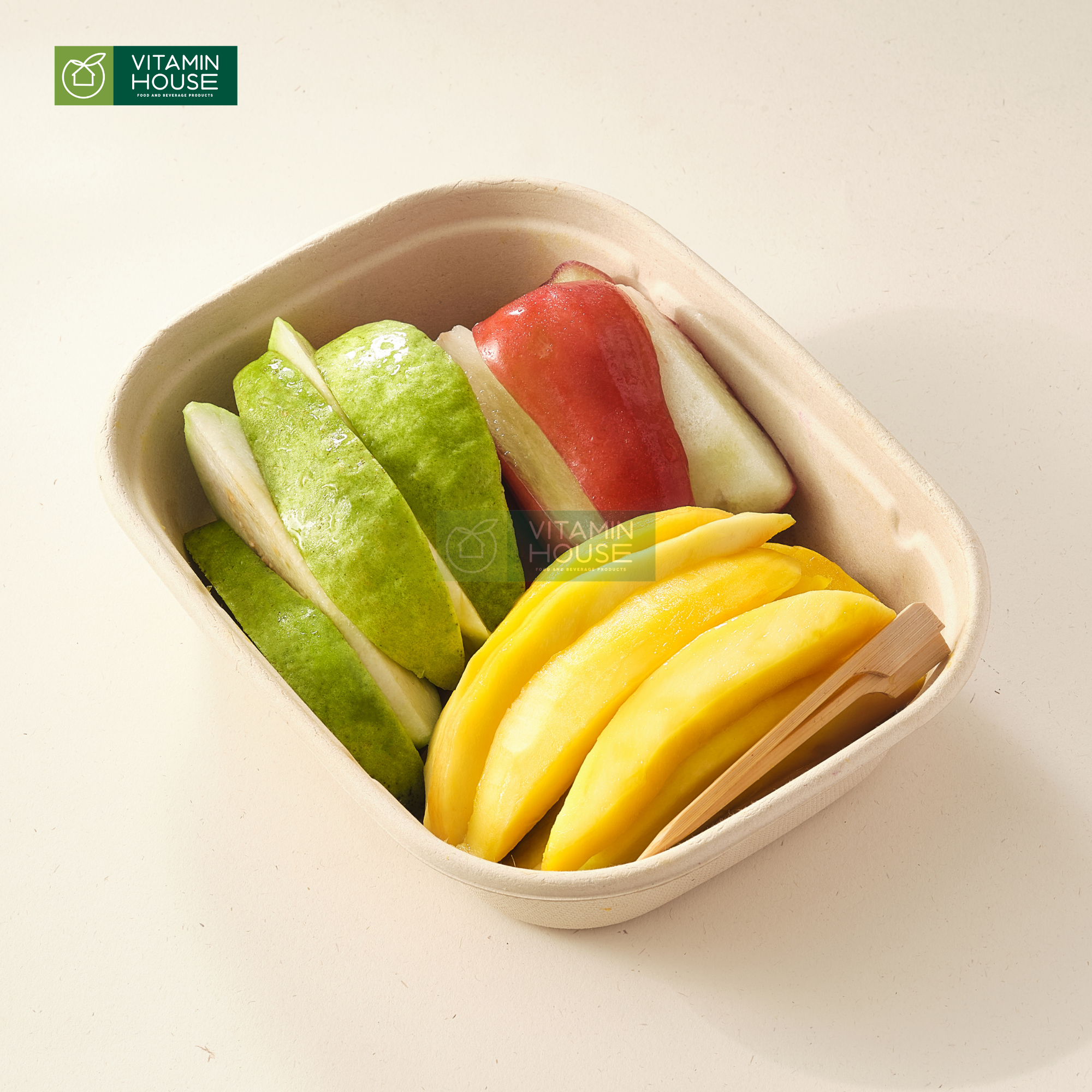 Trái Cây Cắt Sẵn Ổi, Xoài và Mận phần 2-3 người