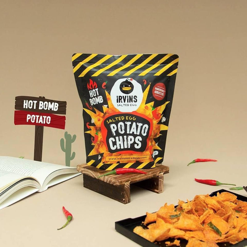 Snack IRVINS Salted Egg Potato Hot Bomb 105g