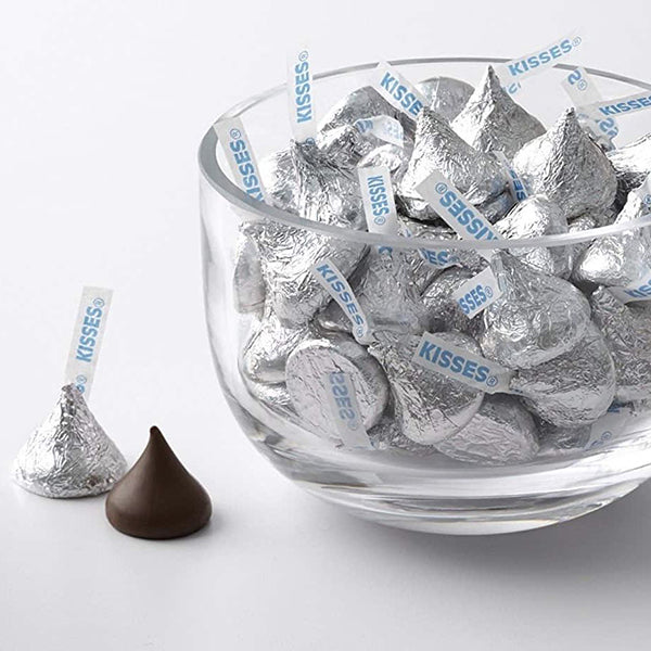 Chocolate vị sữa nguyên chất Kisses 330 viên 1.58kg