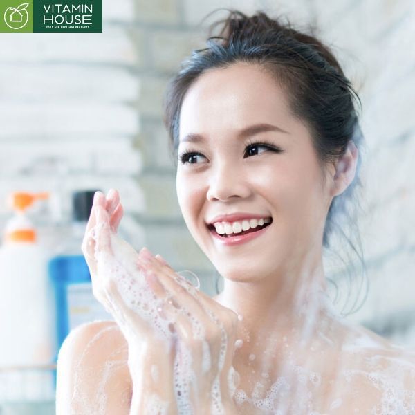 Chai Gel Tắm Aromatherapy BBW Mỹ 295ml - nhiều mùi