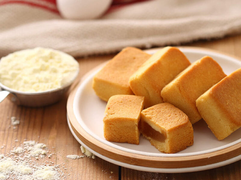 Bánh Quy Mềm Nhân Dứa Hộp 200g (hộp vàng)