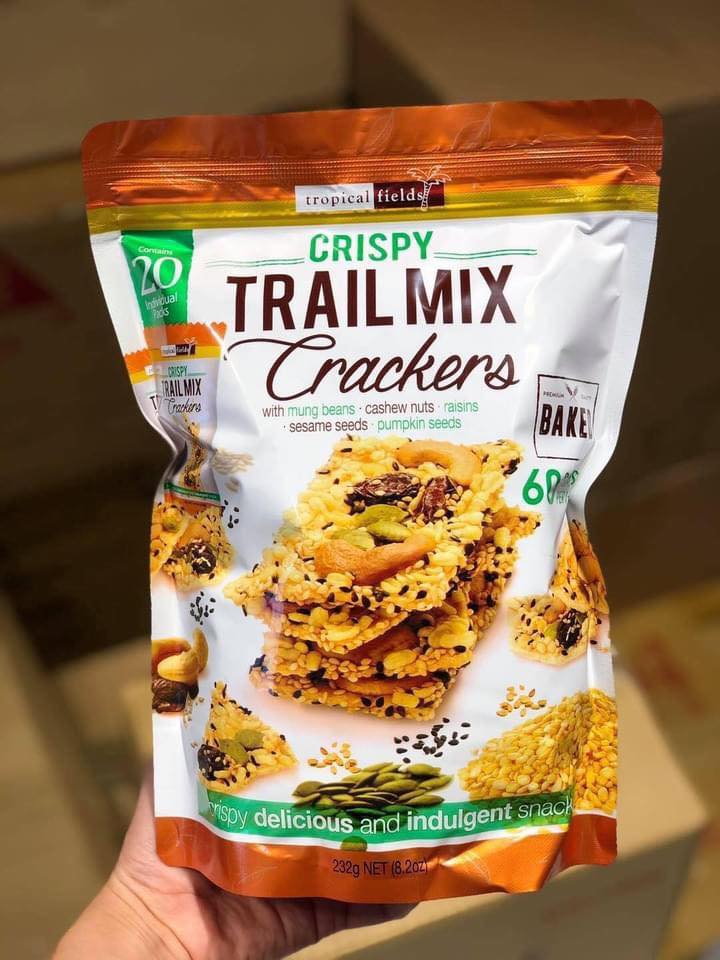 Bánh Quy Crispy Trail Mix Crackers Úc Gói 232g