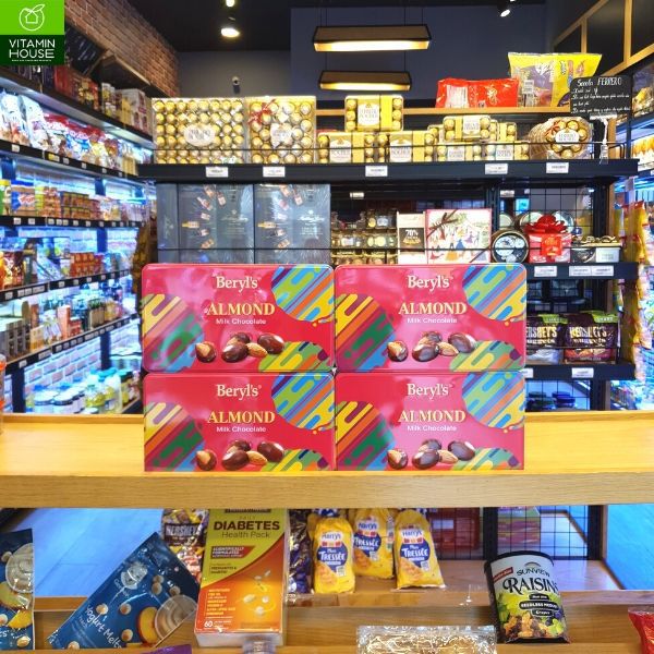 Hộp Chocolate Beryls Almond 180g
