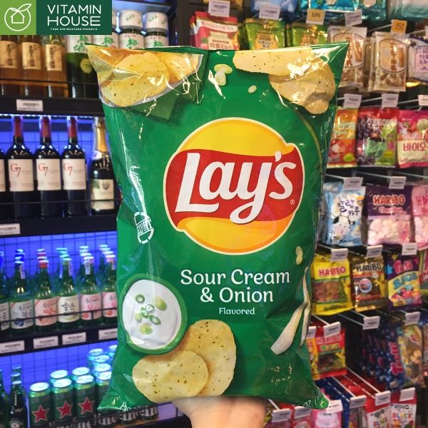Snack khoai tây chiên Lays Sour Cream & Onion