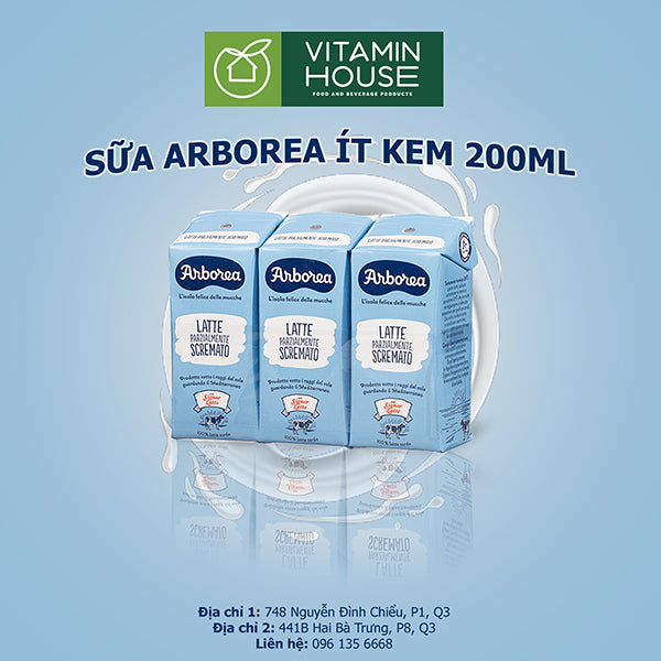 Sữa tiệt trùng Arborea ít kem 200ml (xanh)