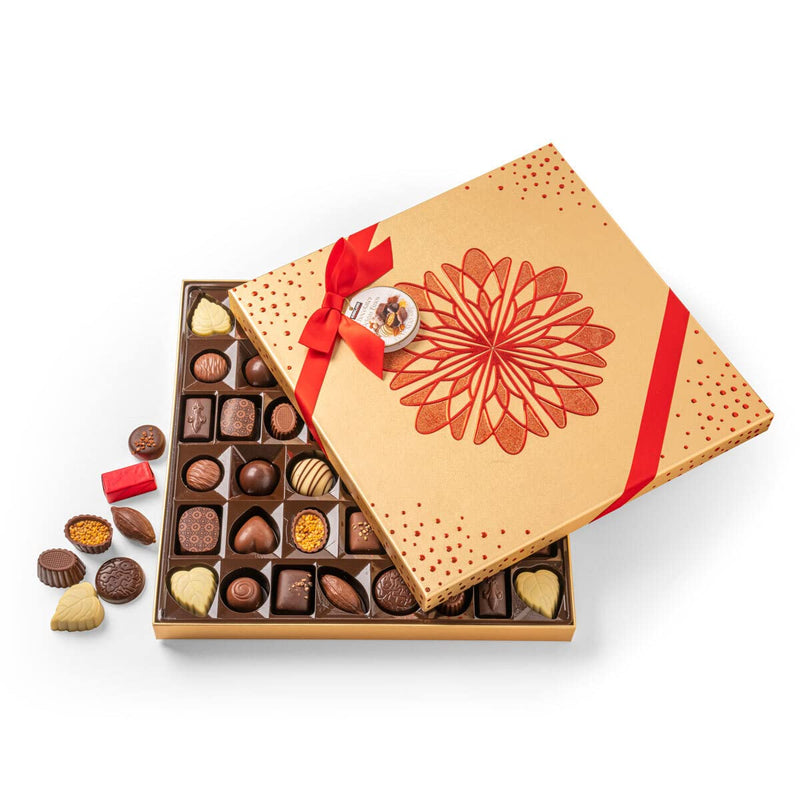 Hộp Chocolate Kirkland Belgian Luxury Mỹ 46v