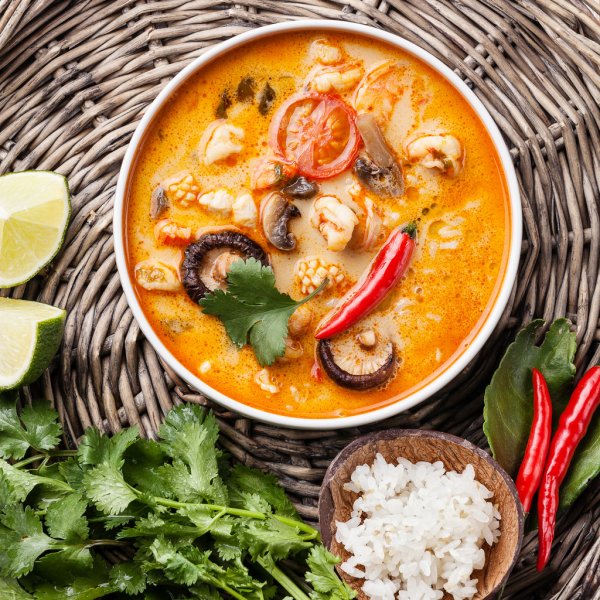 Hộp Nước Soup Tôm Yum Nước Cốt Dừa Roi Thai 250ml