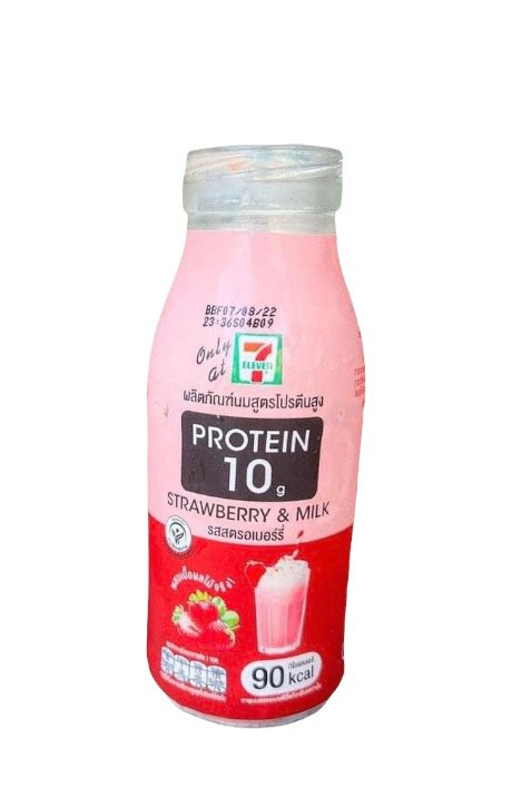 Sữa Dâu Protein 10g Thái Chai 180ml